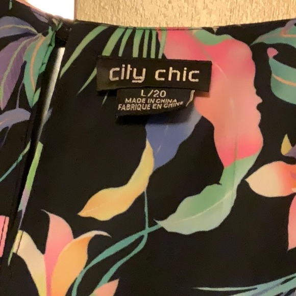 City Chic wrap dress - Picture 4 of 4